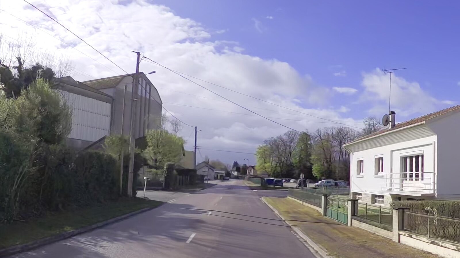 Vue de rue à Brienne-le-Château — mars 2026