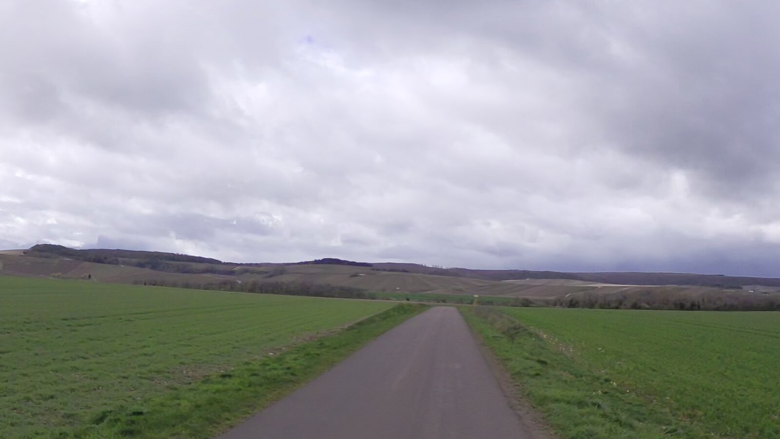 Vue de rue à Baroville — mars 2026