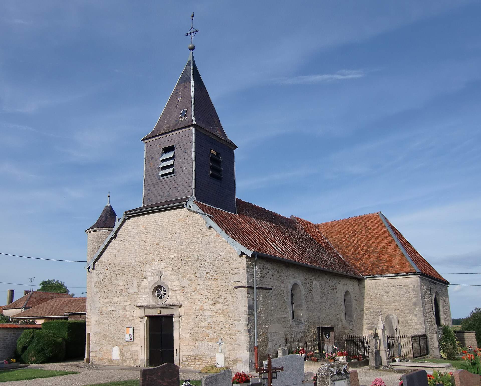PetitMesnil église — Petit-Mesnil