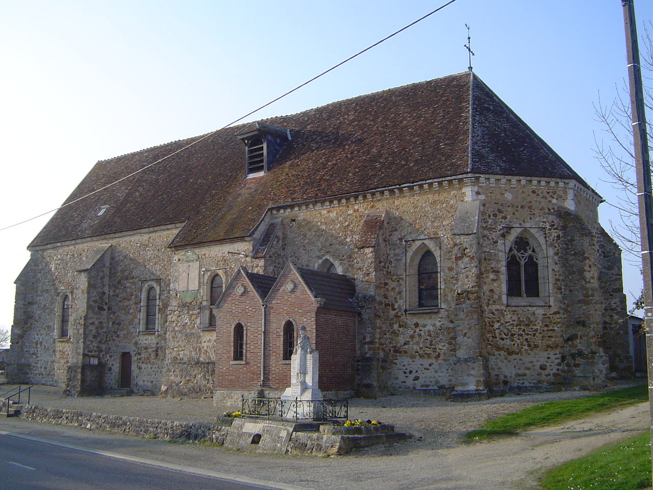 Bercenay-le-Hayer, L'église