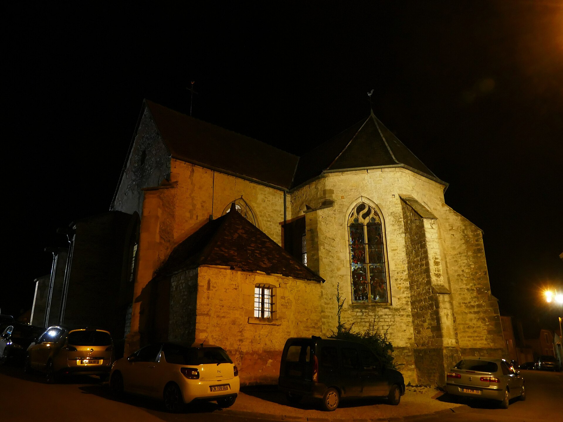 Celles-sur-Ource, Église Sainte-Marie-Madeleine
