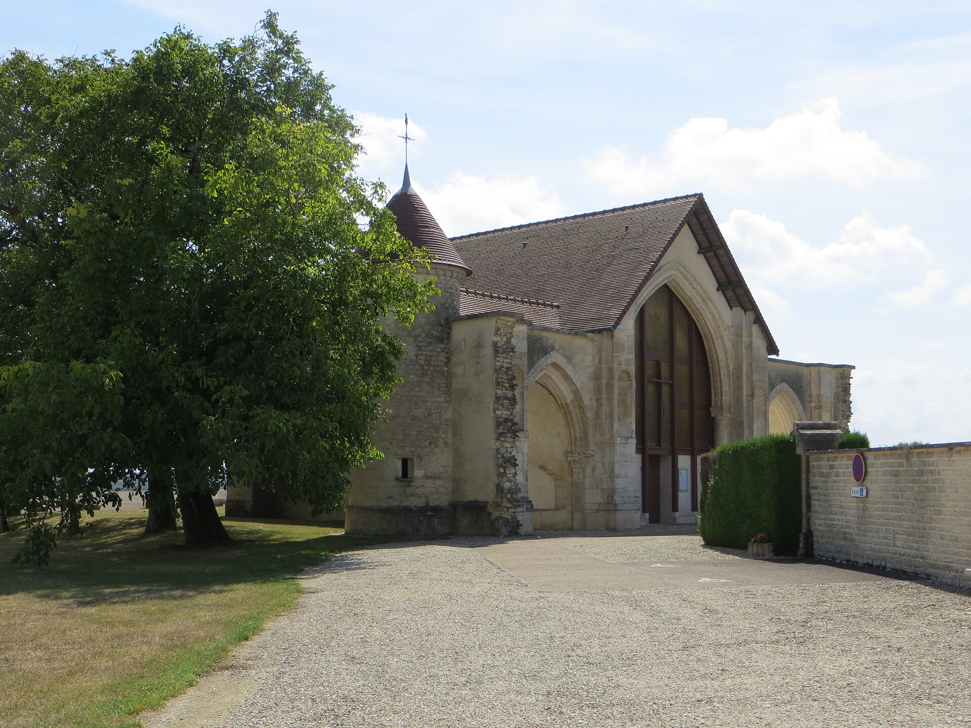 Bragelogne − Église Saint-Pierre-aux-Liens