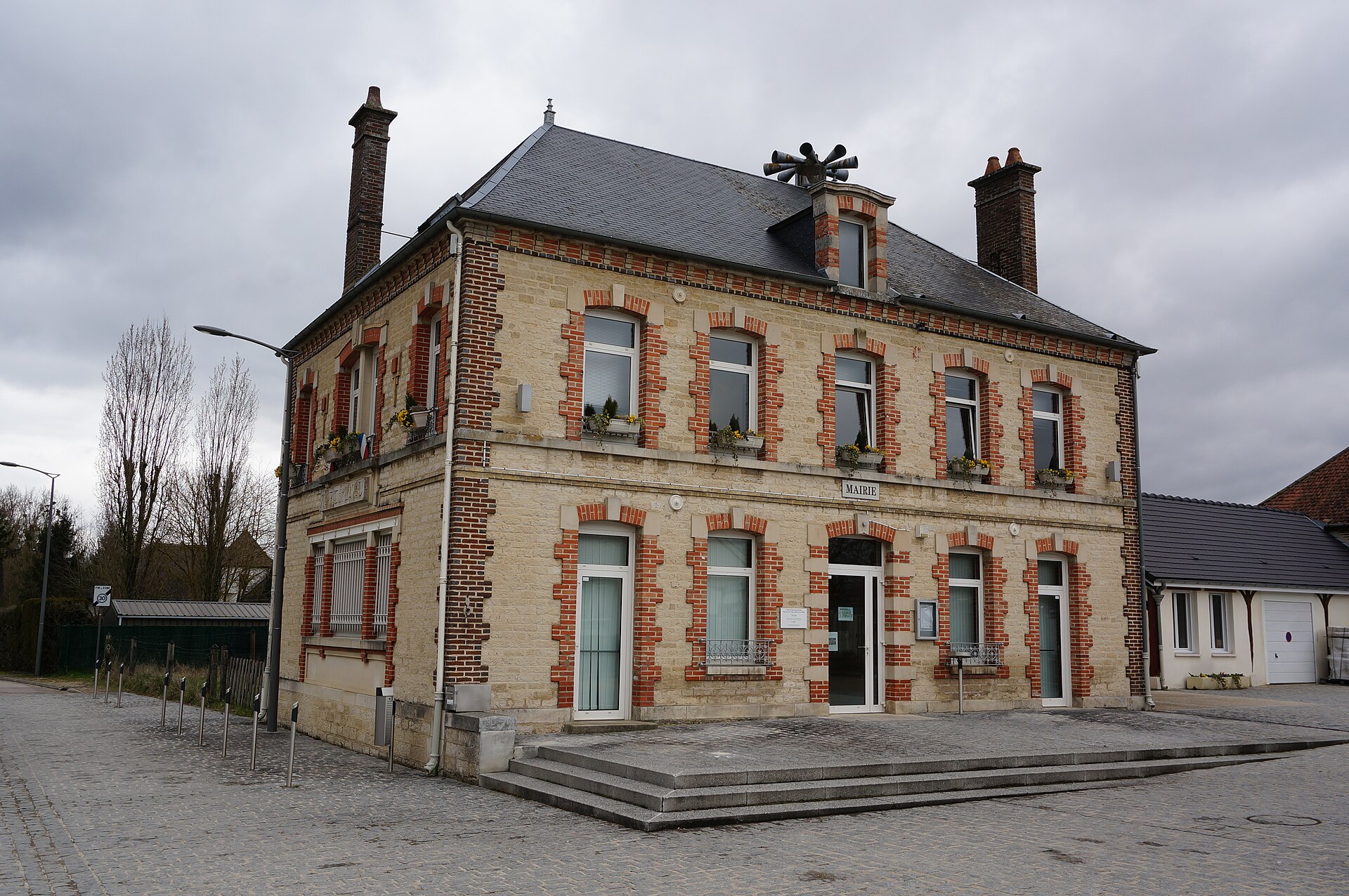 Mairie Lavau