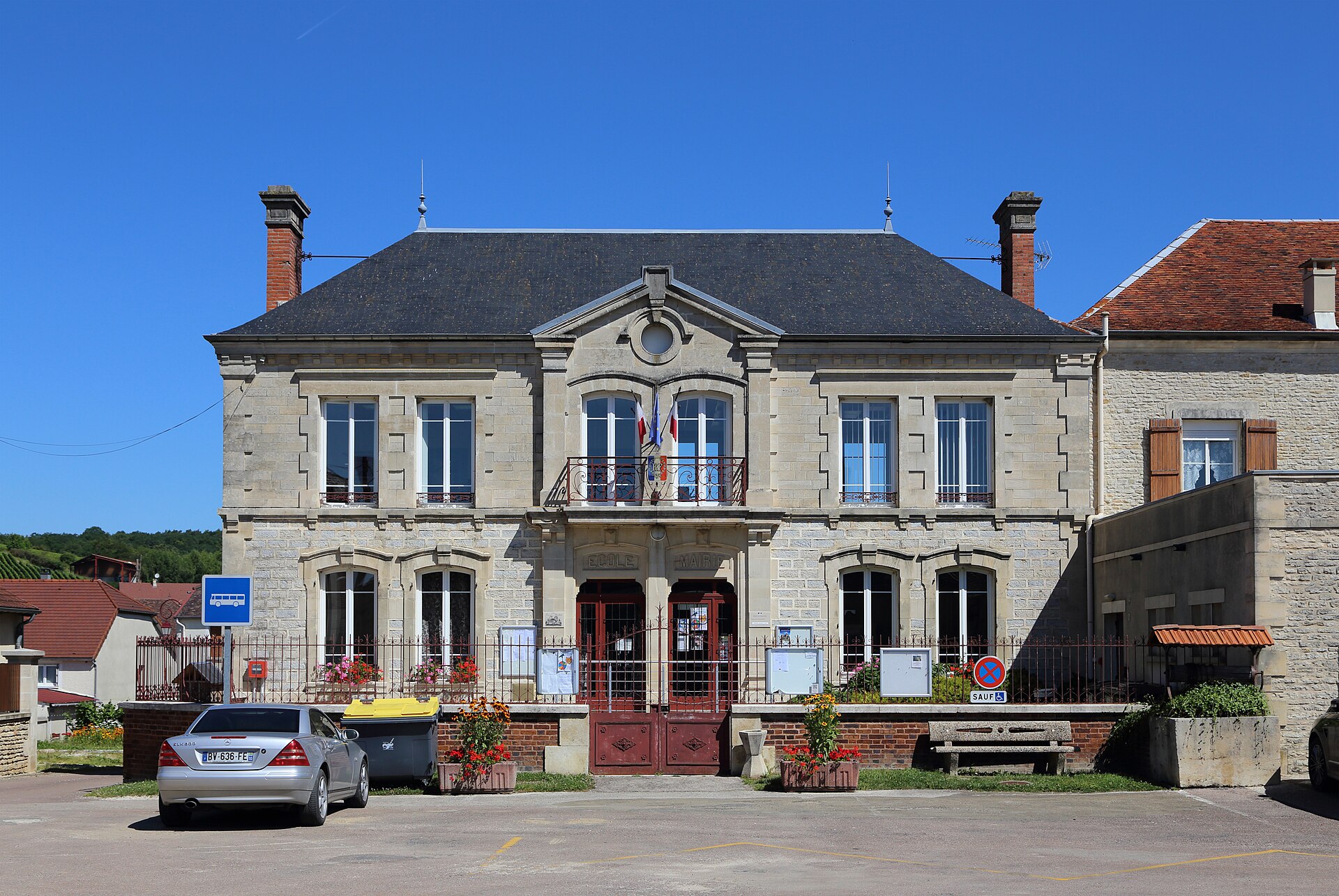 Meurville Mairie