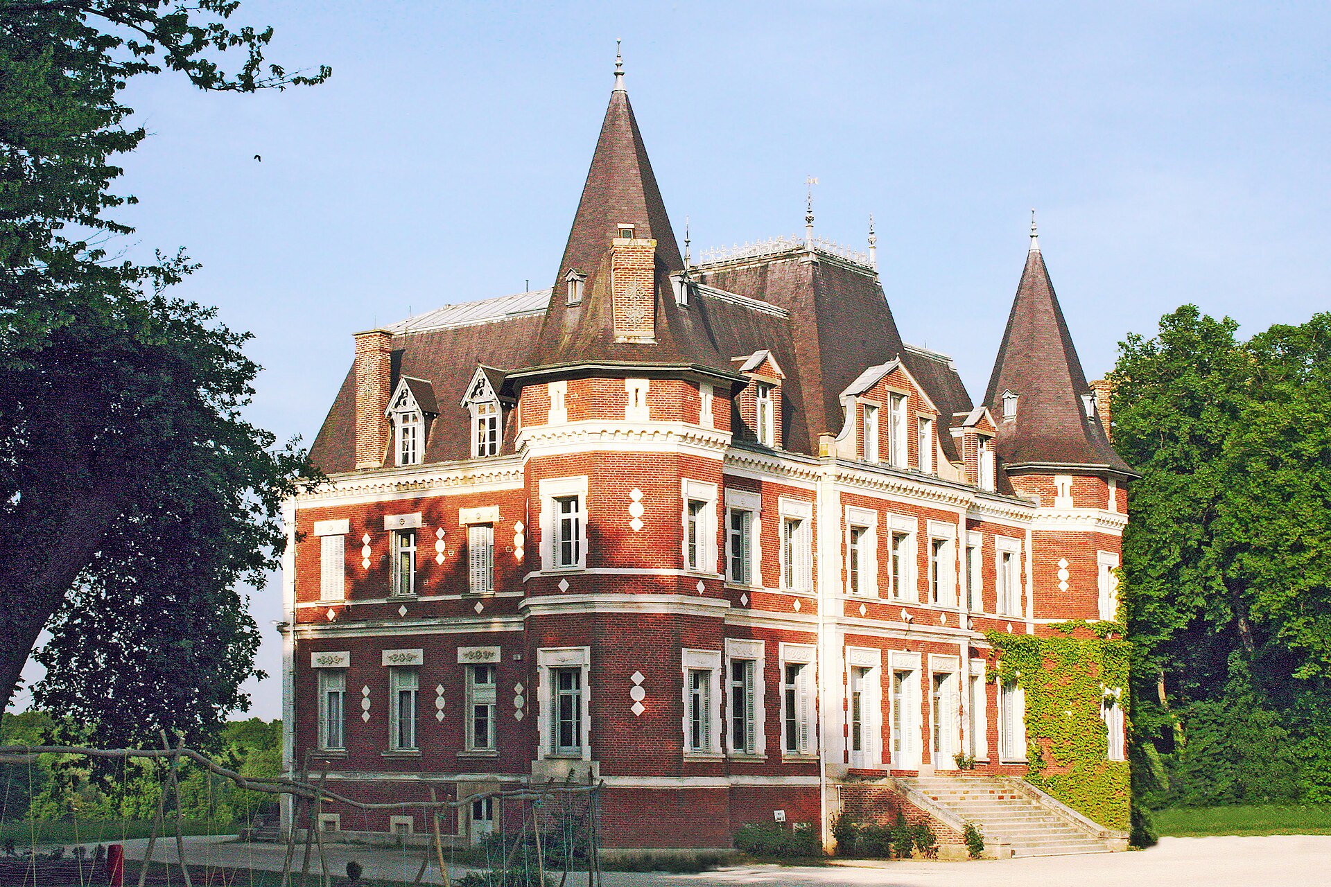 Montceaux-lès-Vaudes château IMG8895