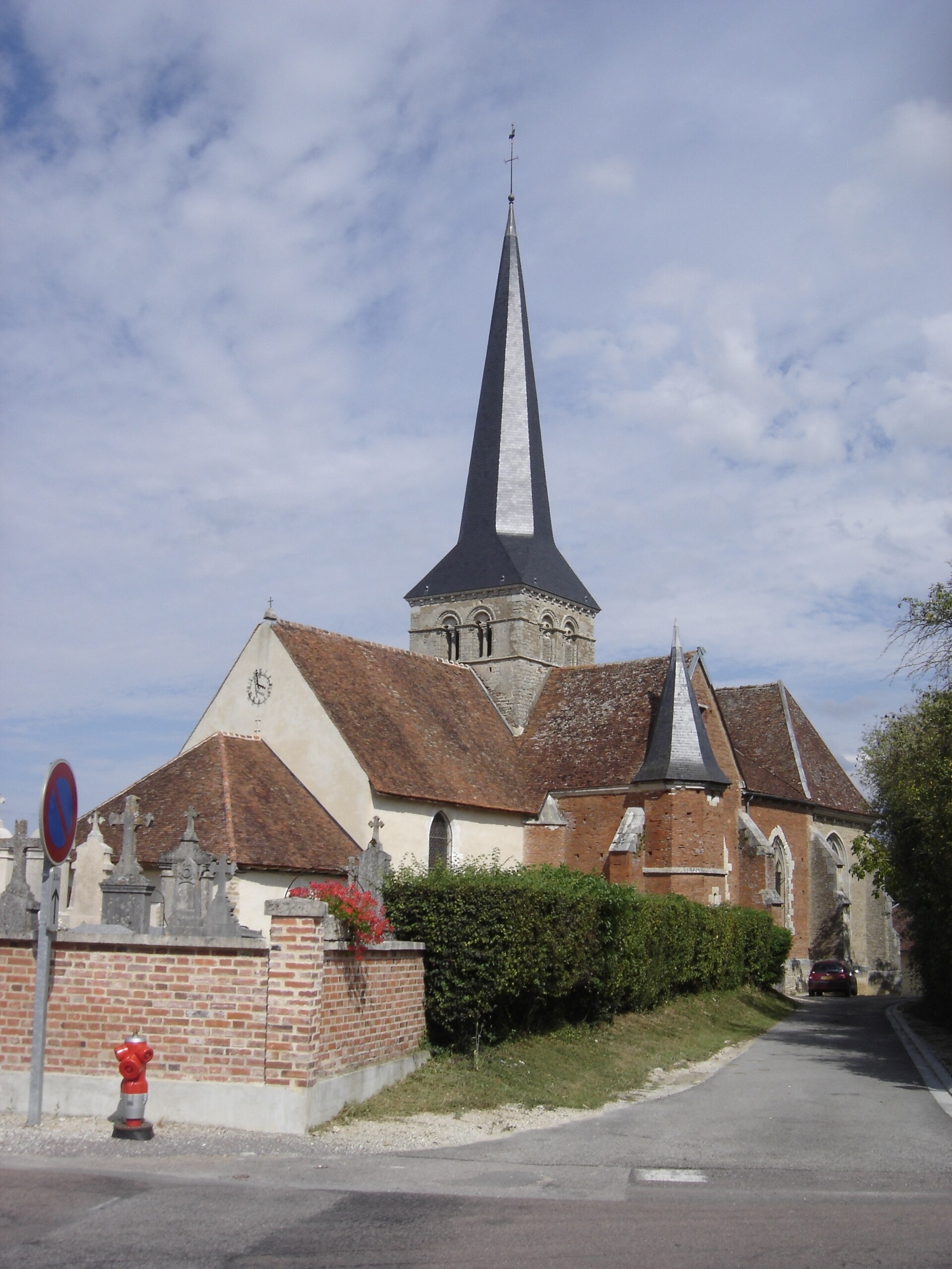 MontreuilSurBarse église