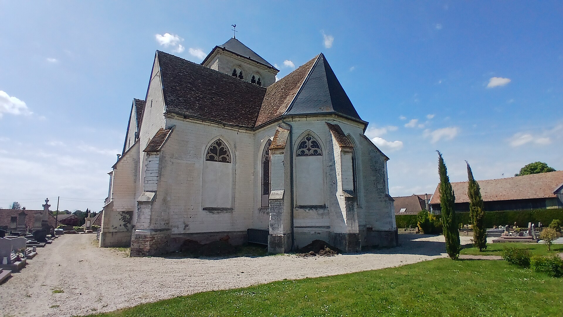 Rilly-Sainte-Syre, église Saint-Savinien (chevet)