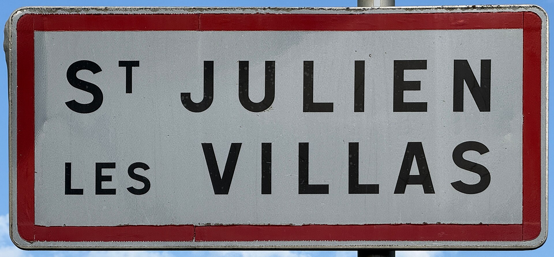 Panneau Entrée Saint Julien Villas Boulevard Dijon, Saint-Julien-les-Villas