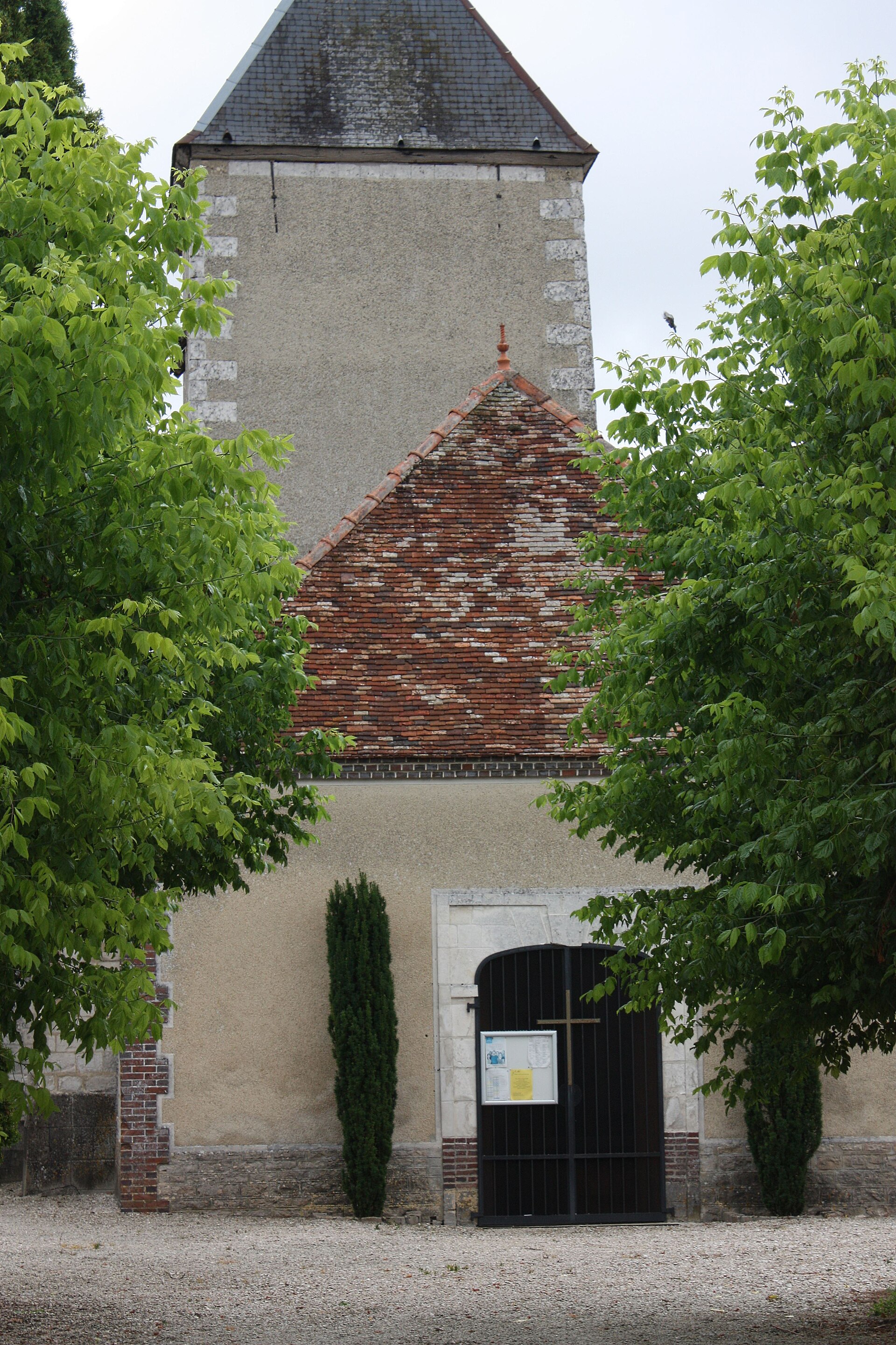 Saint-Mesmin, Eglise Saint-Pierre-aux-Liens