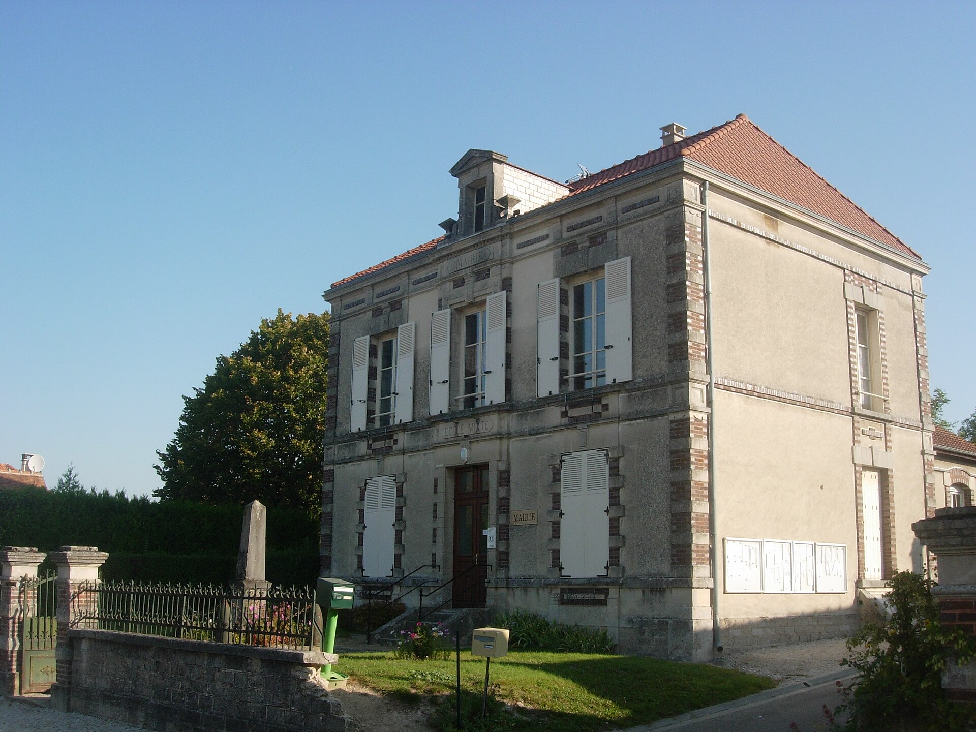 Trouan-mairie
